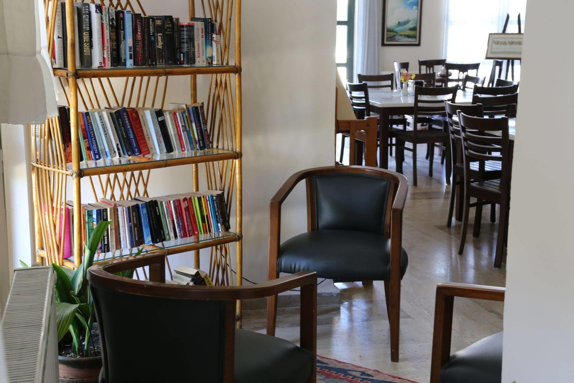 Harman Hotel 3*
