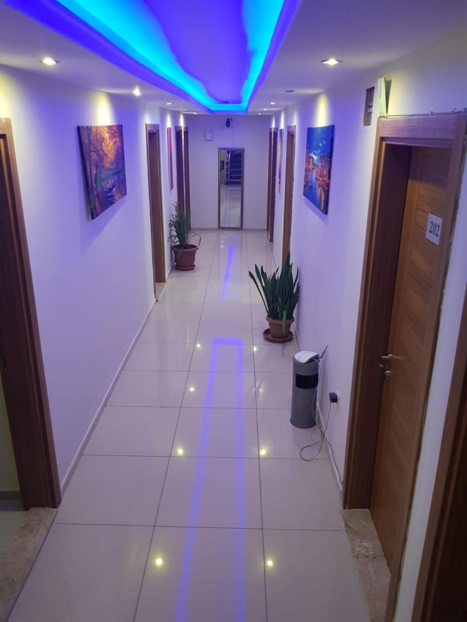 Feryıl Centrum Oda ve Kahvaltı Fethiye