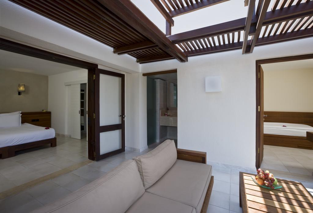 Hillside Club 5*