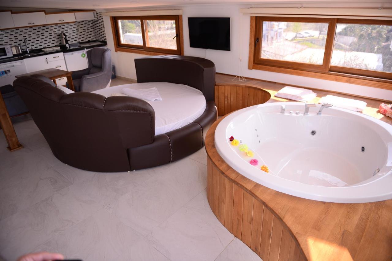 Aparthotel George's Boutique *