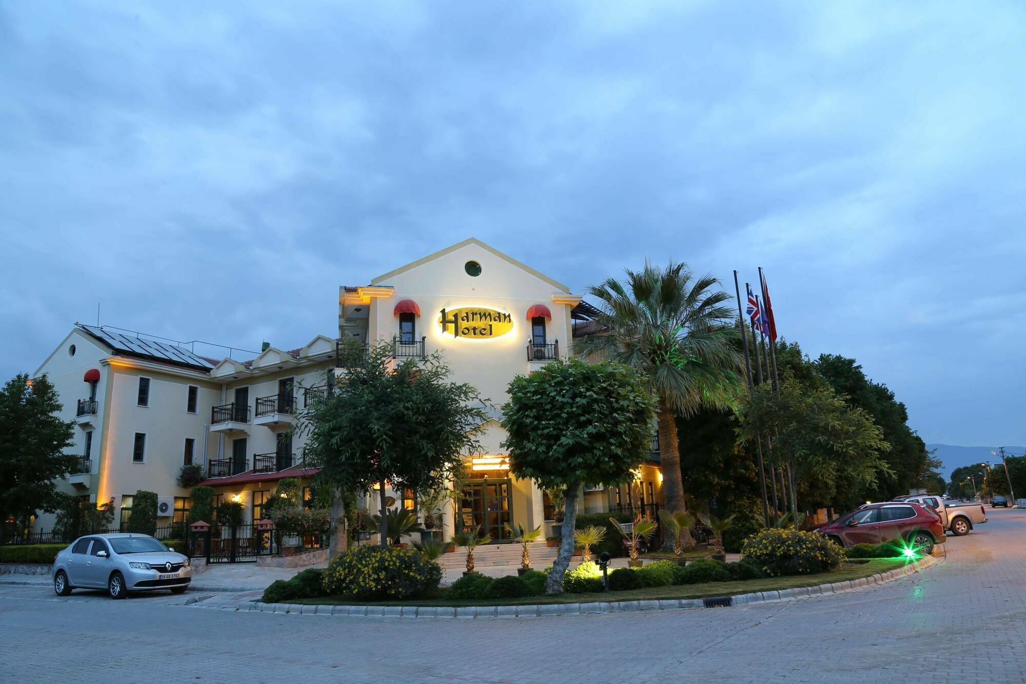 Hotel Harman