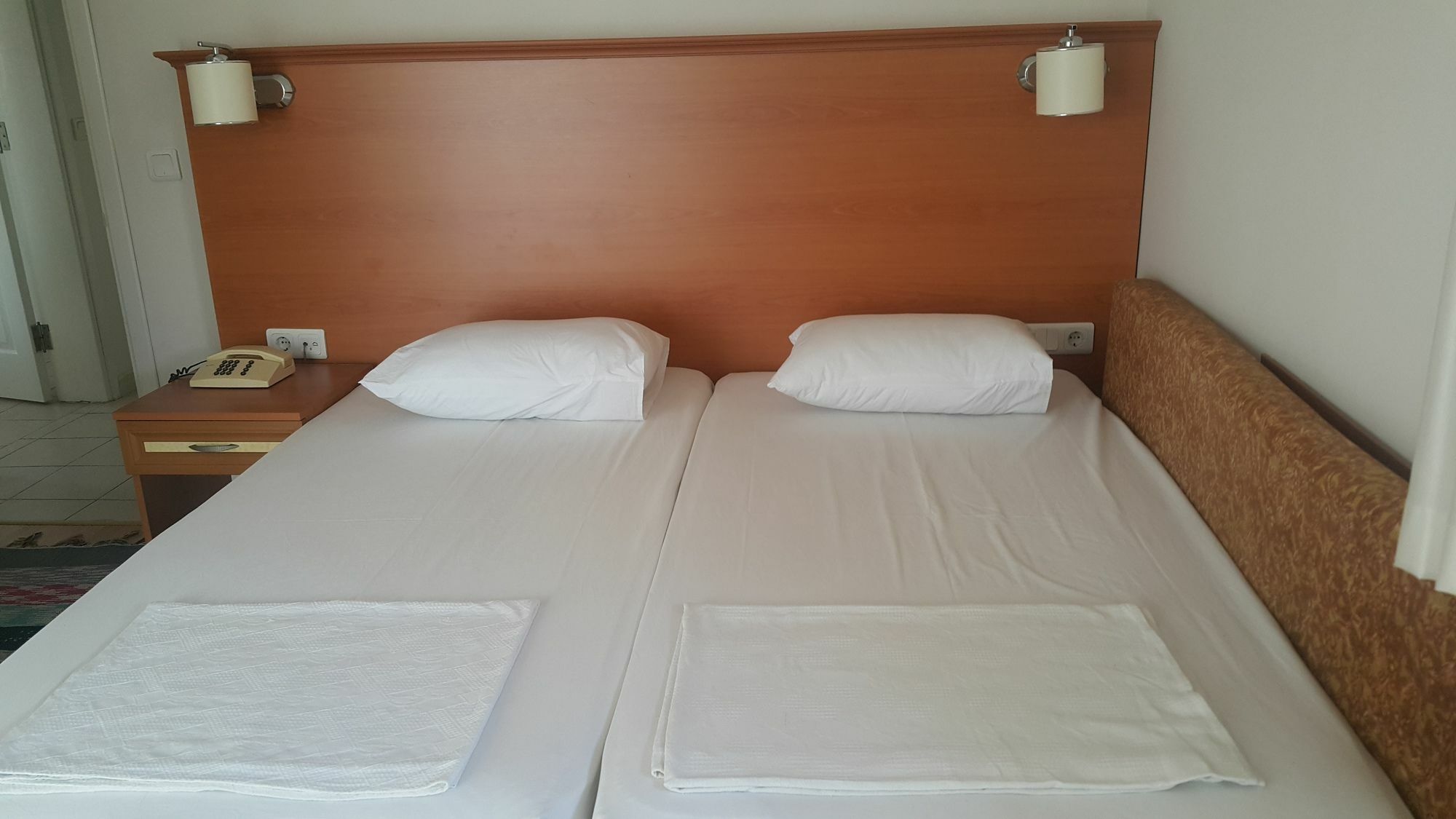 Hotel Cicek & 2*