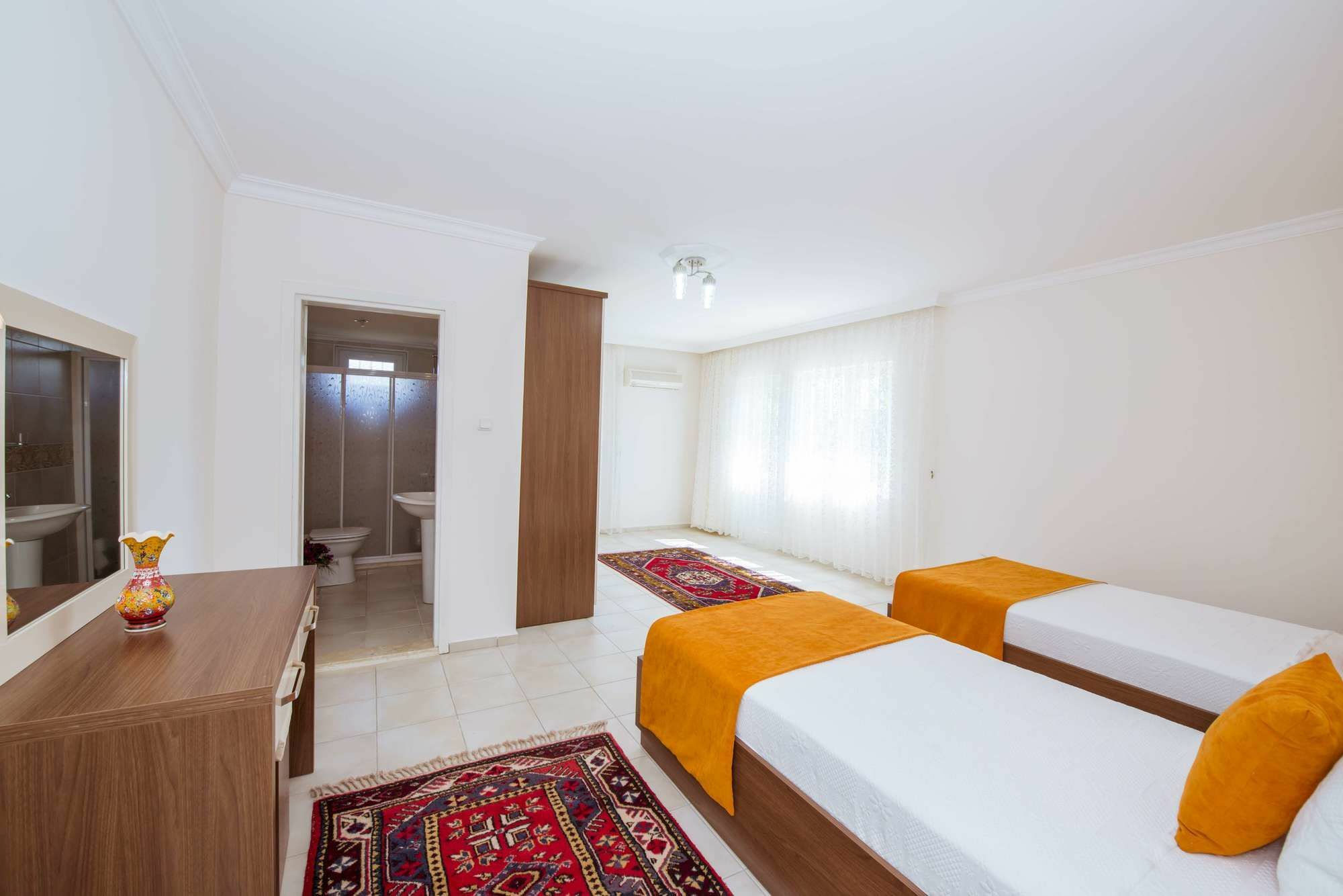 Infinity Yaniklar Villa *