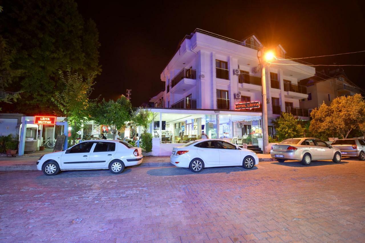 Otel Lidya 3*