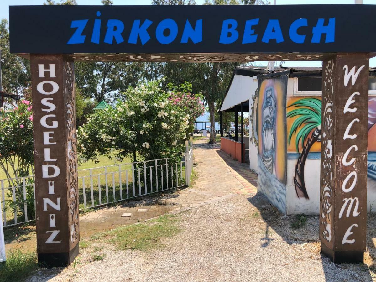 Zirkon Beach Camping Campsite