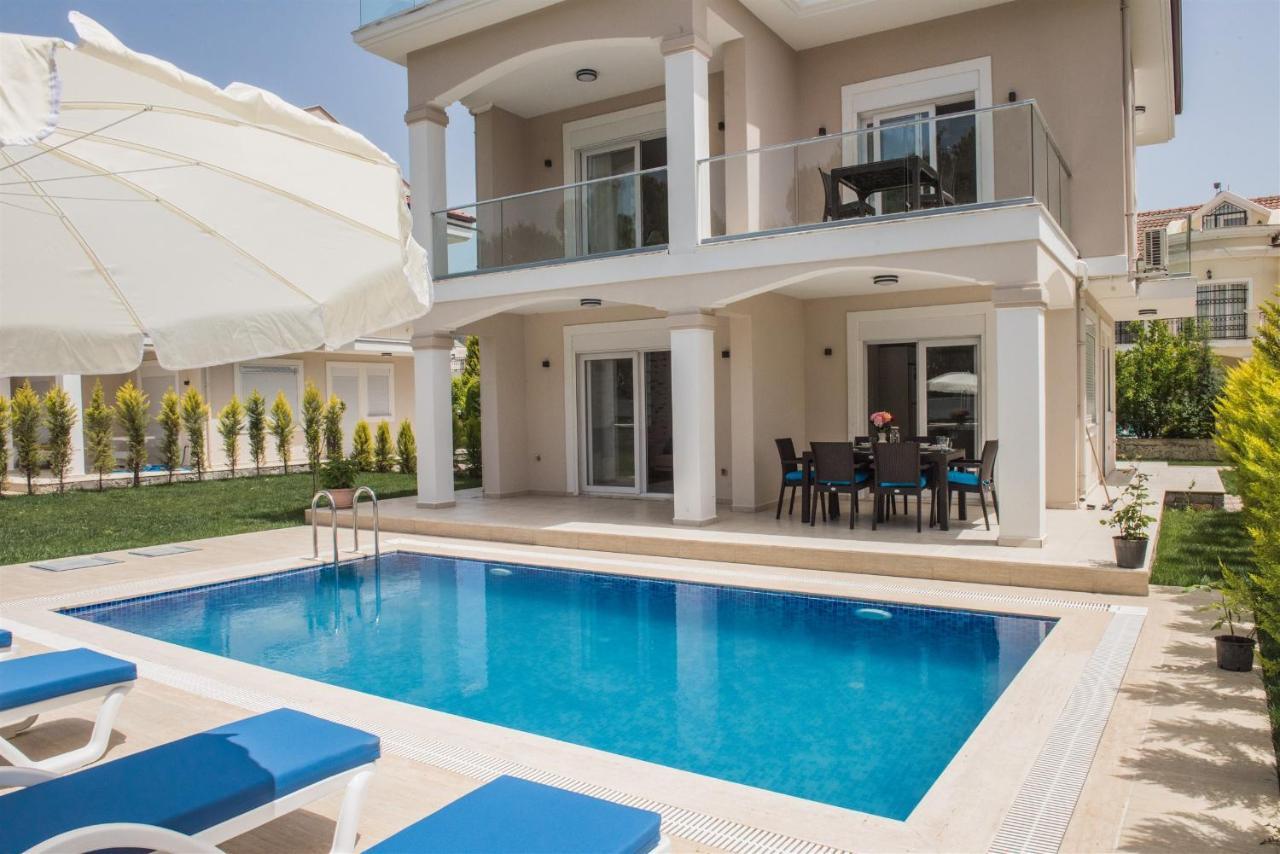 Calis 2 Villa