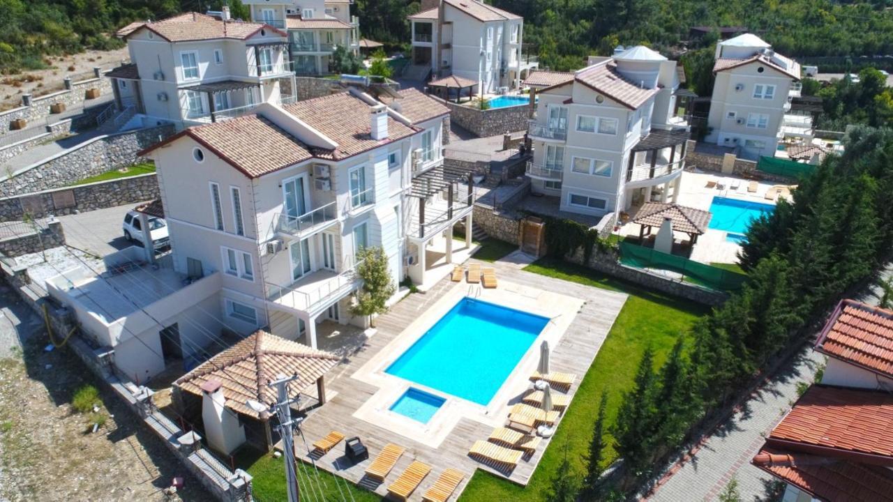Holly Fethiye