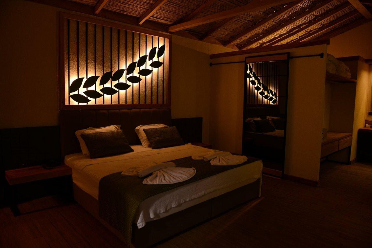 Suna Village & 3*