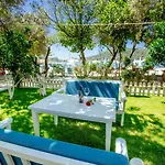Lagoon Boutique Hotel