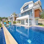 Toharya Villa