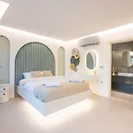Luxury And Special Design Villa In Hisaroenue Center -Villa Bling Premium