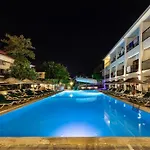 Golden Life Resort