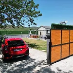 Arya Villa
