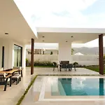 Ashta Gold Suite