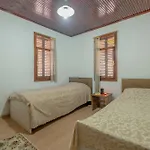 Villa Rose Garden With Private Pool And Jacuzzi