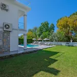 Villa Calis 1