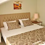 Sarban Hotel