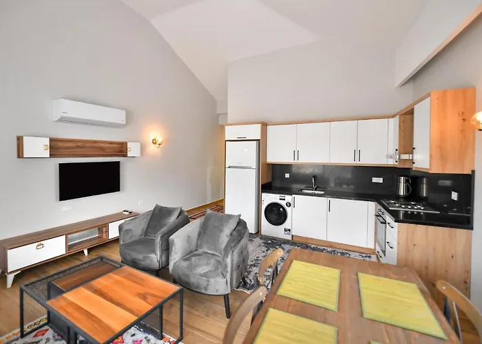 Red Moon Suites