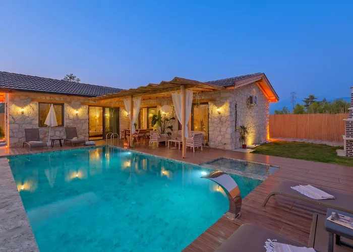 Villa Nomade Fethiye Seydikemer Korunakli Havuzlu Muhafazakar