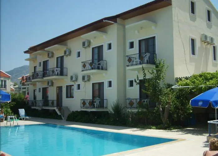 Cennet Hotel