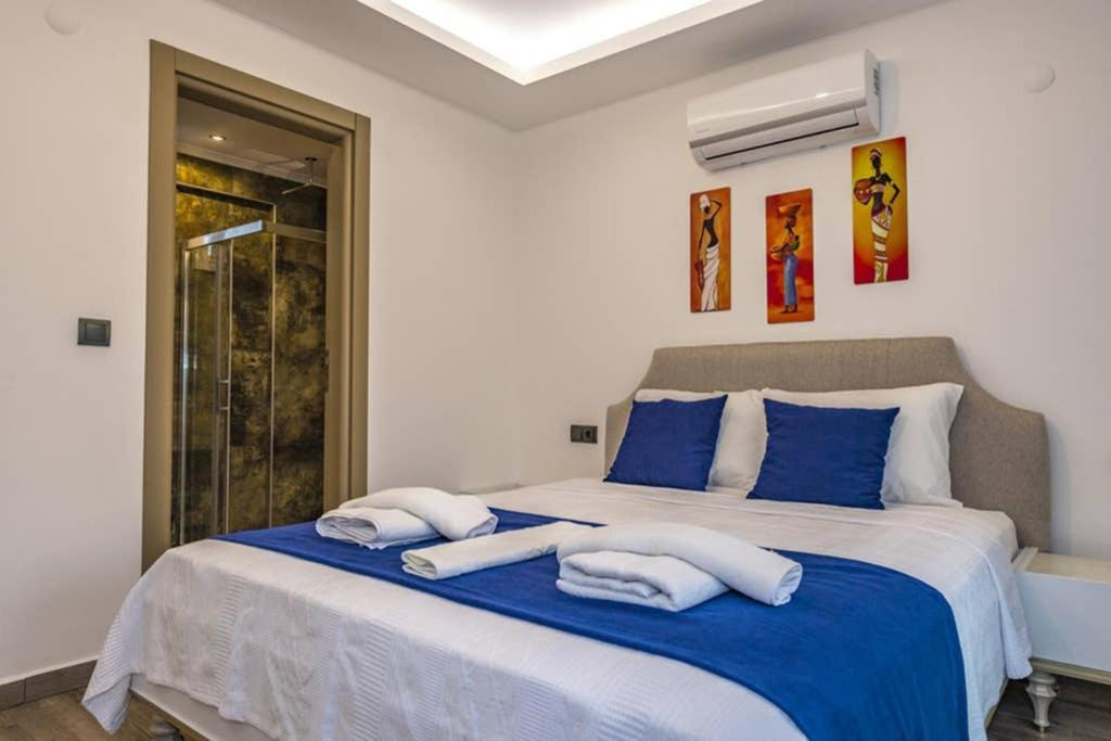 Bella- 4 Bedroom In Oludeniz *