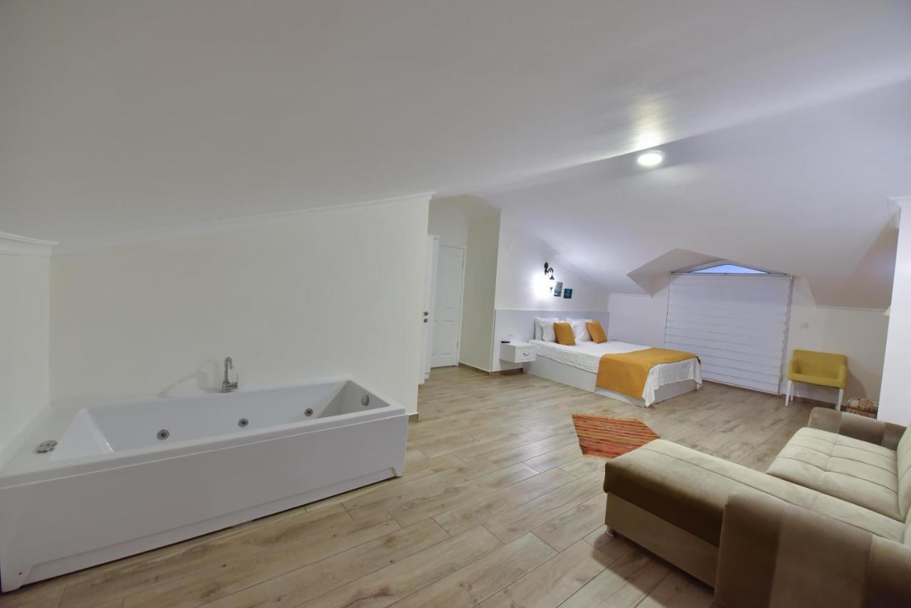 Villa Infinity Mavi