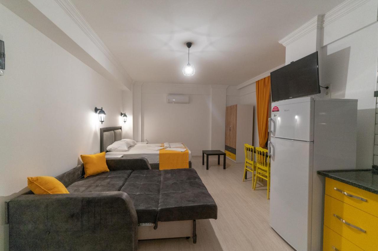 F48 Aparts Apartment *