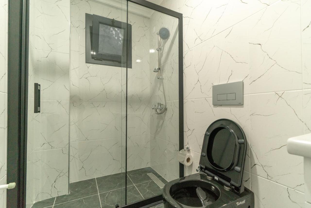 F48 Aparts Apartment *