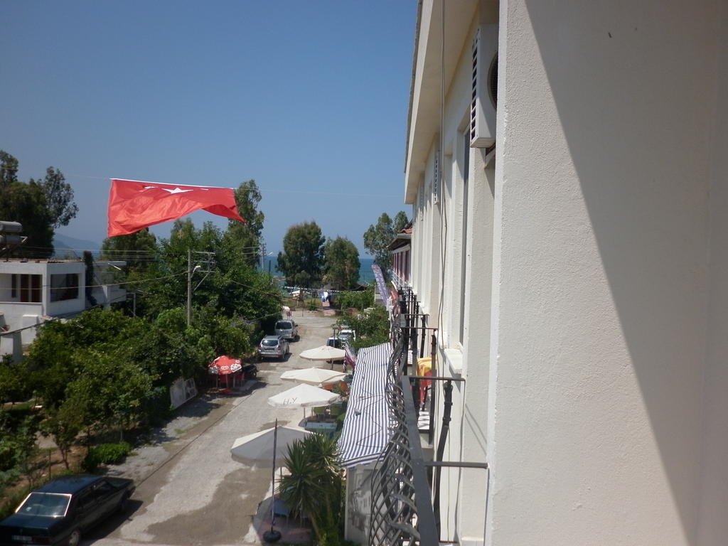 Oezguer Hotel