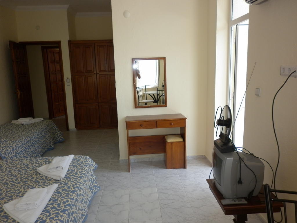 Oezguer Hotel Hotel Fethiye