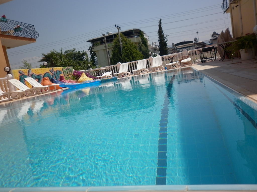 Oezguer Hotel Hotel *