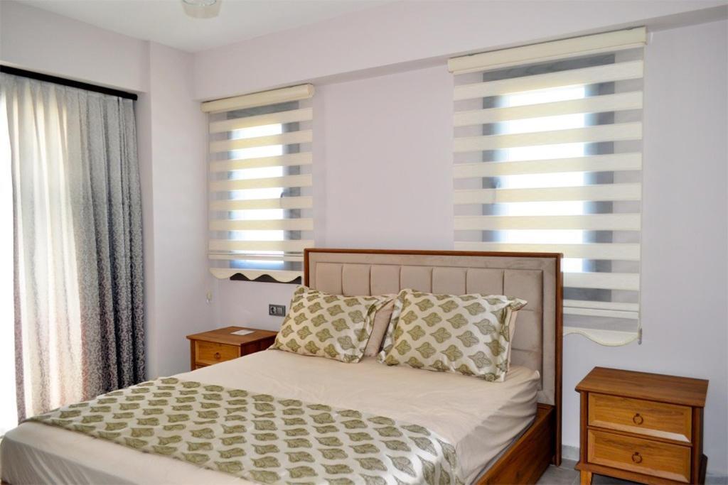 Ozalp C Villa