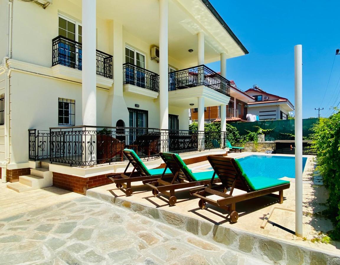 Aparthotel Ten Apart Hotel 3*