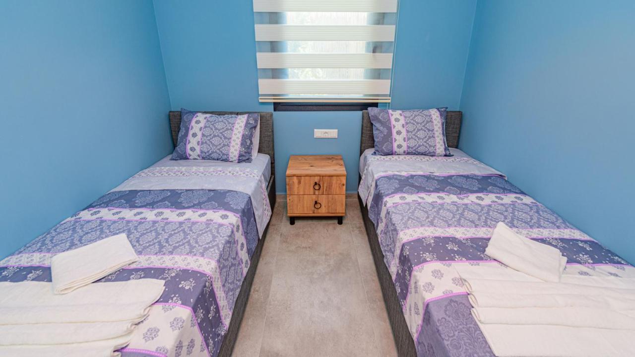 Söğüt 4 - 4 Bedroom With Jacuzzi In *