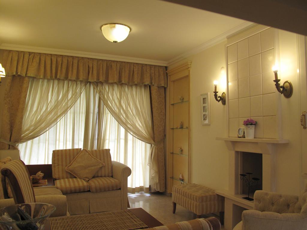 Villamare Villa *