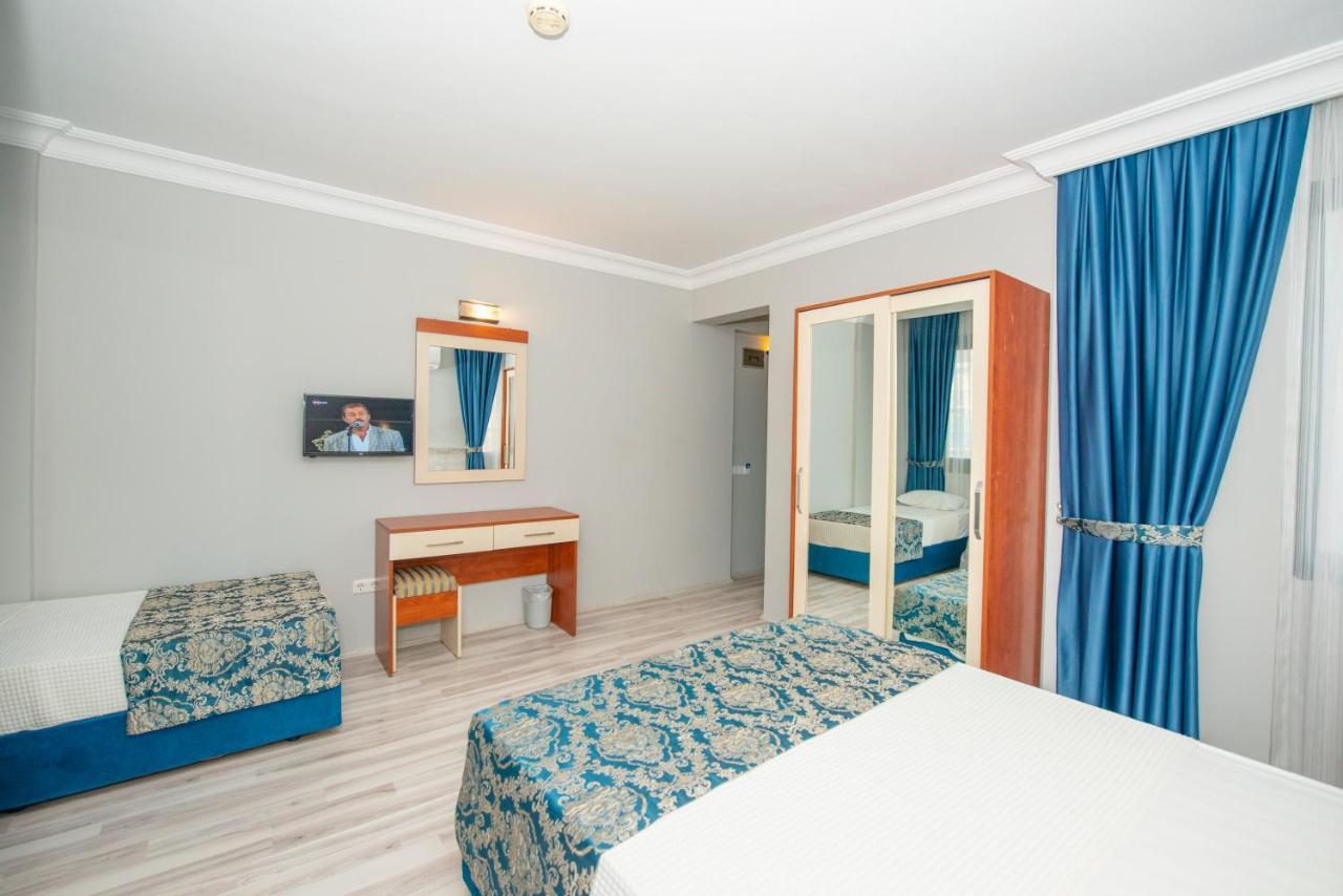 Golden Moon Otel 3*