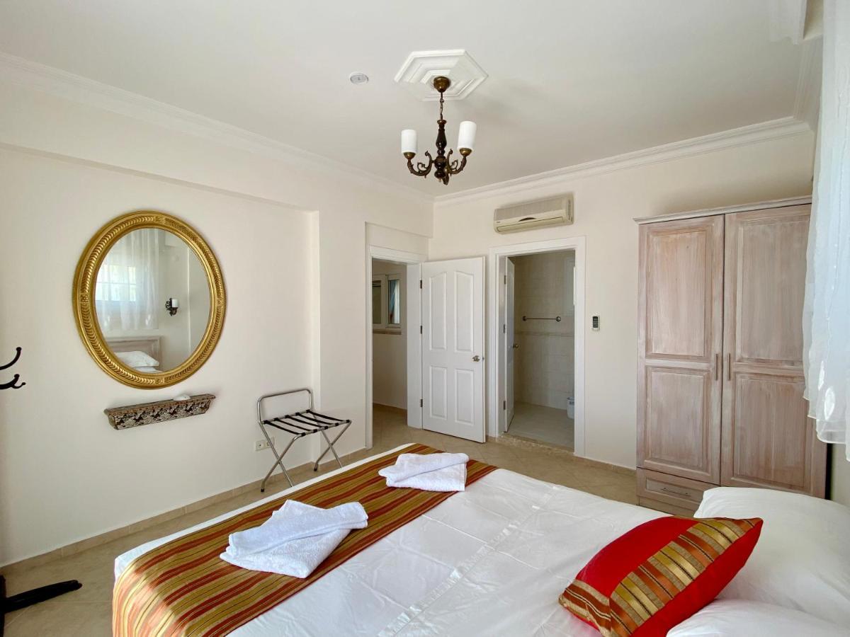 4 Bedroom - 3 Bathroom - 8 Person, Private Pool - Private 1000m2 Garden, Detached Villas, Unlimited Wifi - Free Parking Fethiye