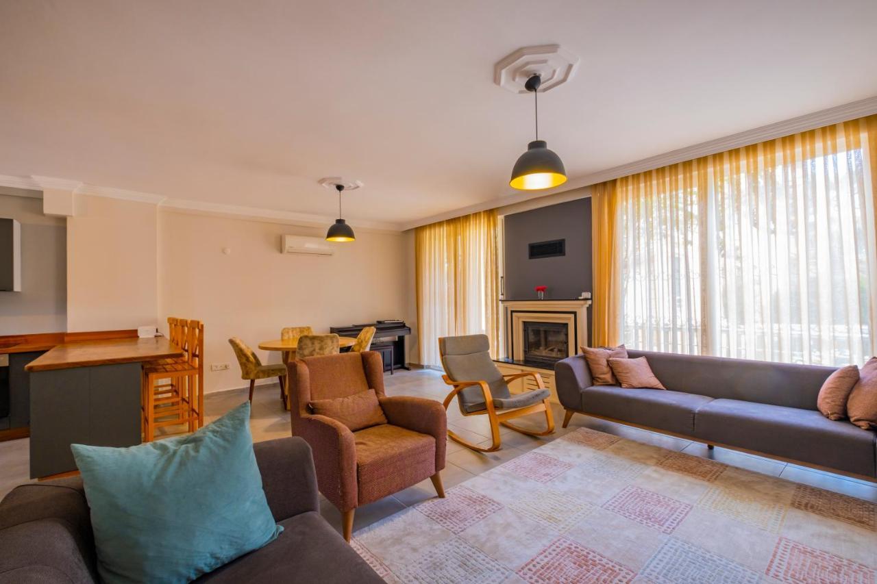 Salazzo Calis Beach Villa Fethiye