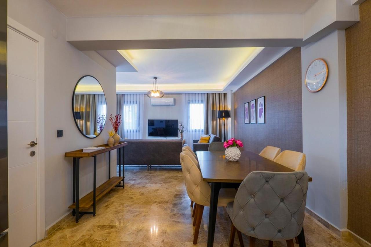 Fethiyede Denize Yakin Super Luks Villa