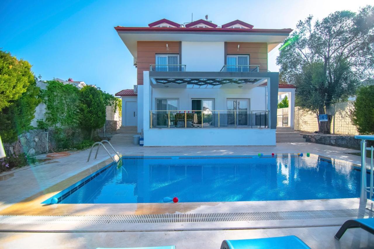 Lilya Hisar * Fethiye