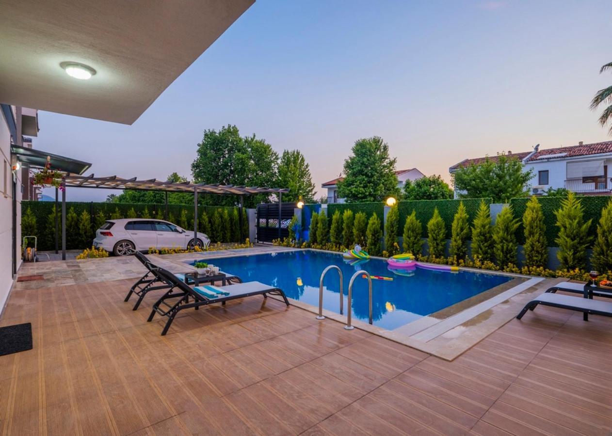 Villa Fethiyede Denize Yakin Super Luks Fethiye