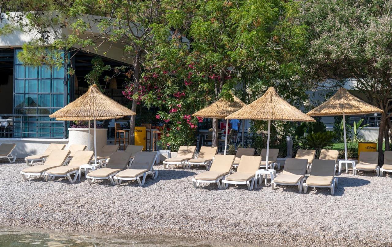 Otel Alesta Yacht 4*