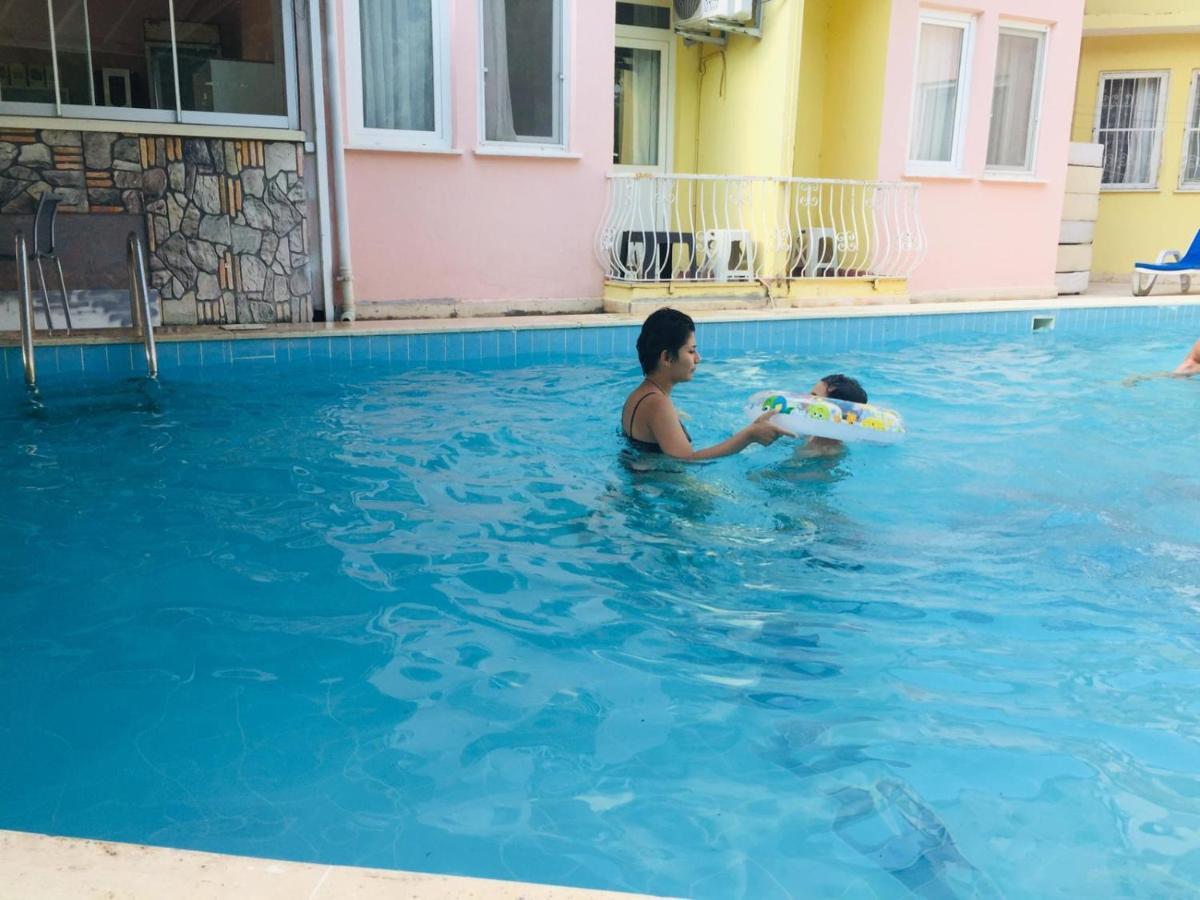 Sato Aparthotel 4*