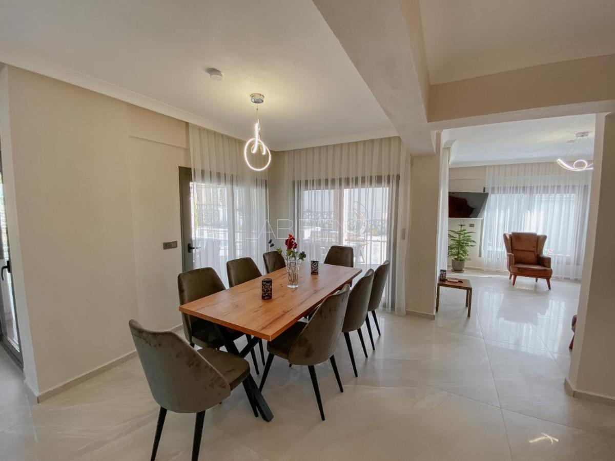Villa Ata1