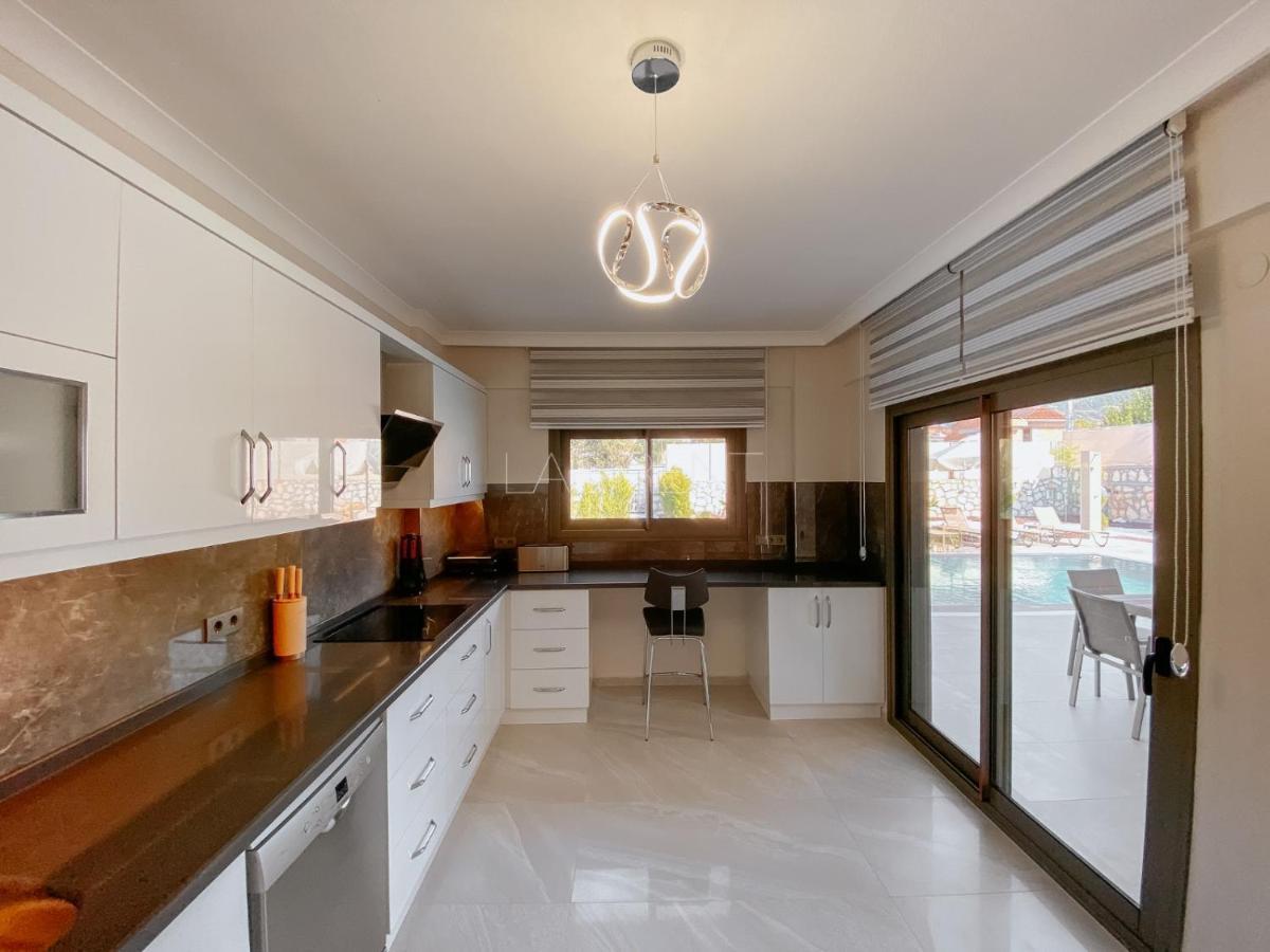Ata1 Villa *