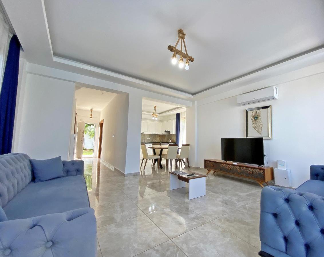 Villa Nisa Villa, Oezel Havuzlu,