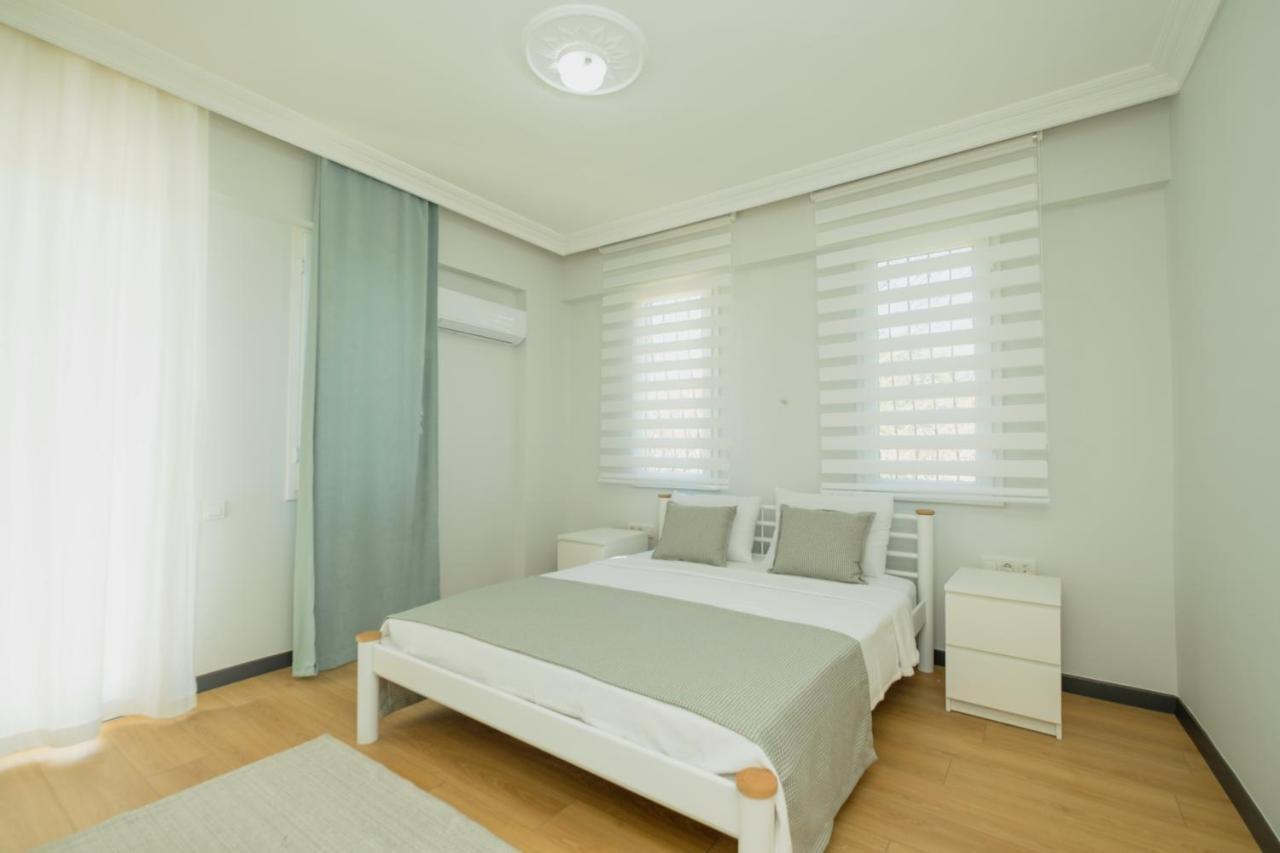 Bluey Calis Beach House