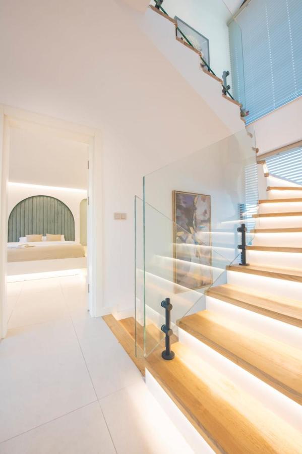 Villa Luxury And Special Design In Hisaroenue Center -villa Bling Premium Fethiye