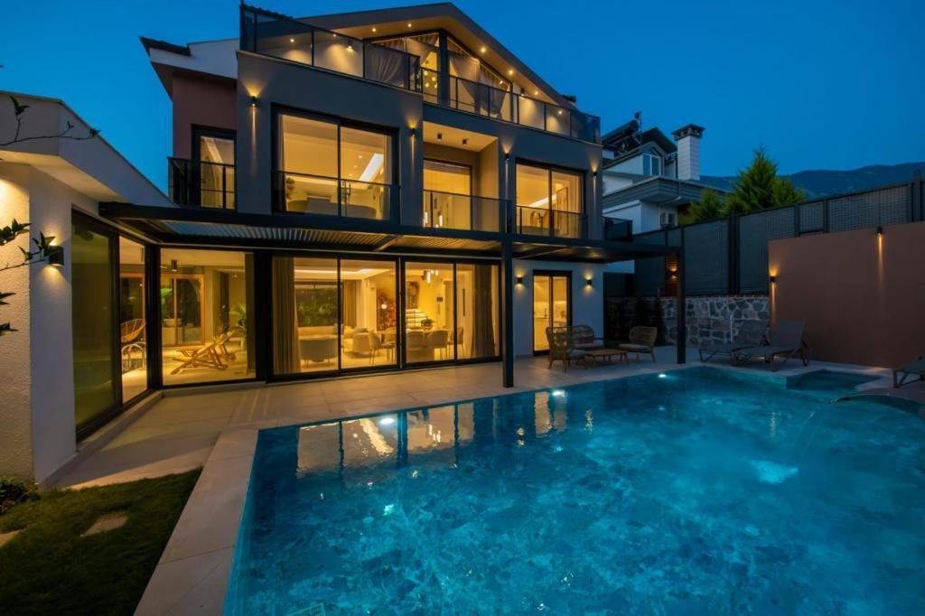 Luxury And Special Design In Hisaroenue Center -villa Bling Premium Fethiye