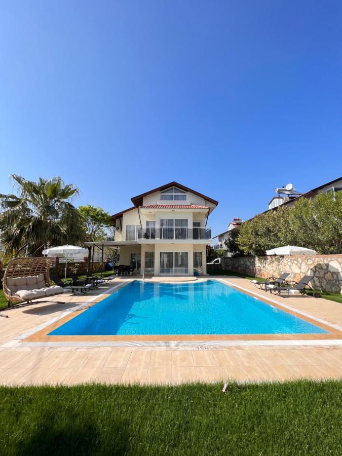 Valley Oludeniz, 4 Bedroom, Large Swimming Pool Villa *